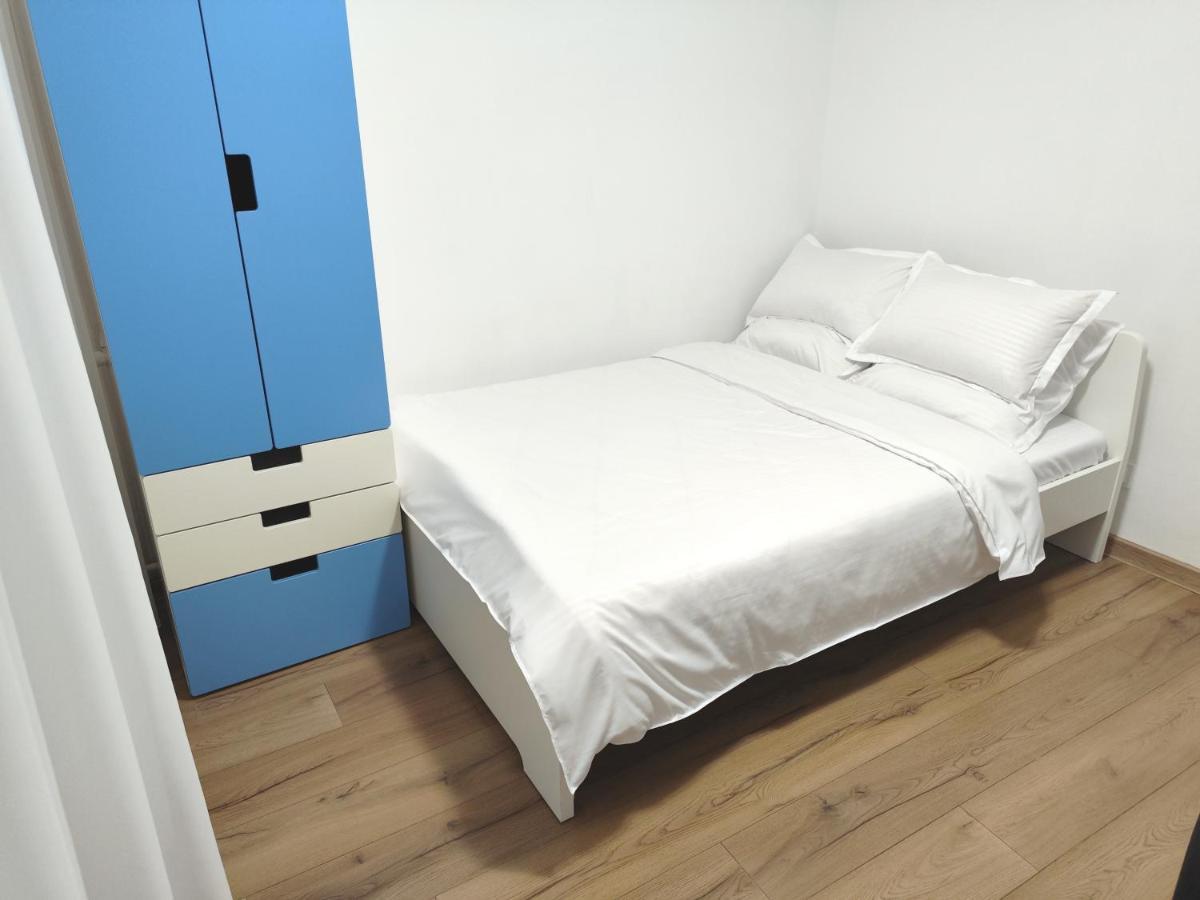 Platinum Apartment - Apartament Cu 3 Camere, 2 Dormitoare, 2 Bai, Bucatarie Complet Utilata, 2 Balcoane Бухарест Екстер'єр фото