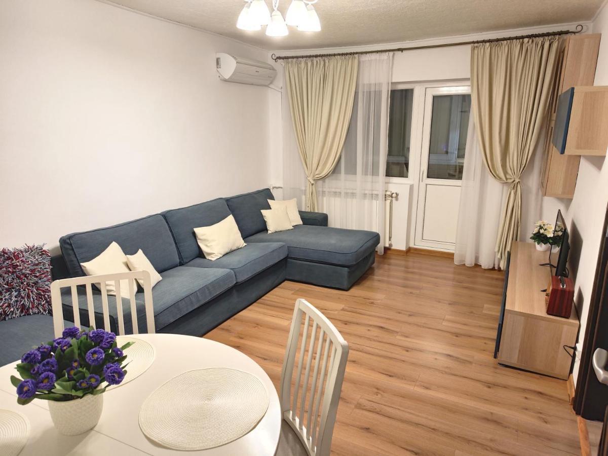 Platinum Apartment - Apartament Cu 3 Camere, 2 Dormitoare, 2 Bai, Bucatarie Complet Utilata, 2 Balcoane Бухарест Екстер'єр фото