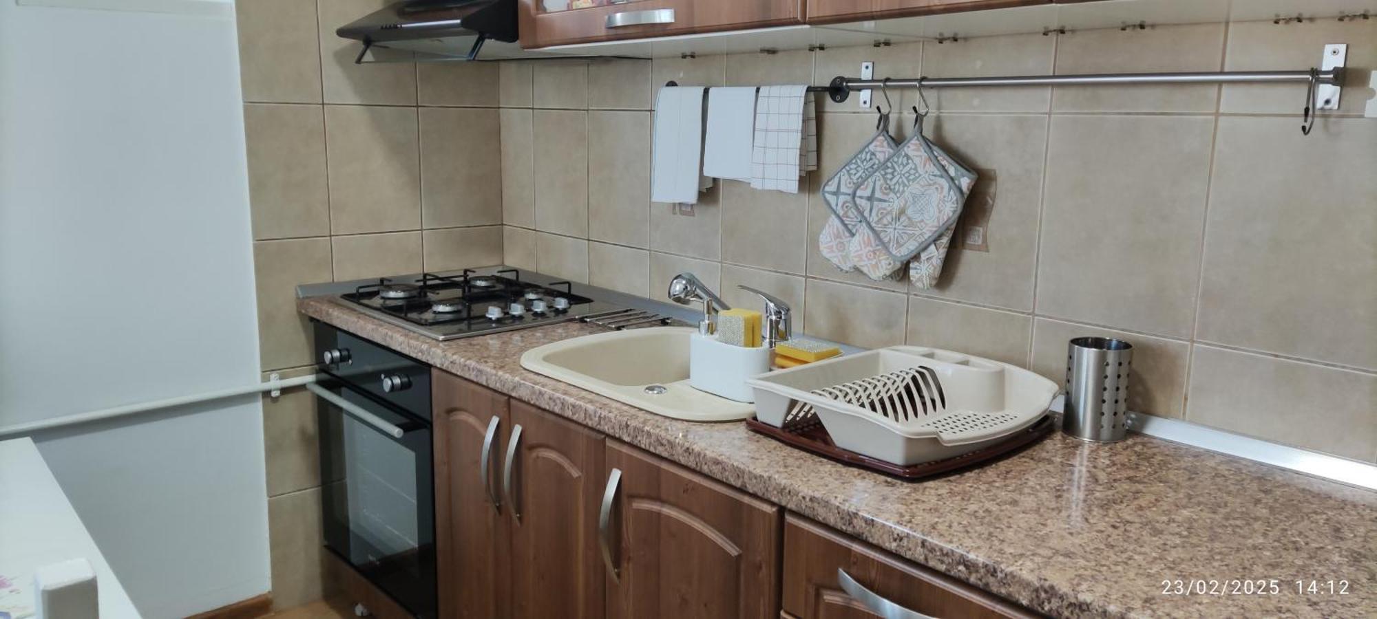 Platinum Apartment - Apartament Cu 3 Camere, 2 Dormitoare, 2 Bai, Bucatarie Complet Utilata, 2 Balcoane Бухарест Екстер'єр фото